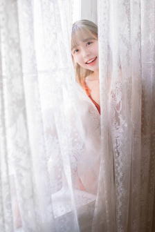 《偷窥女教师》未删减版在线观看